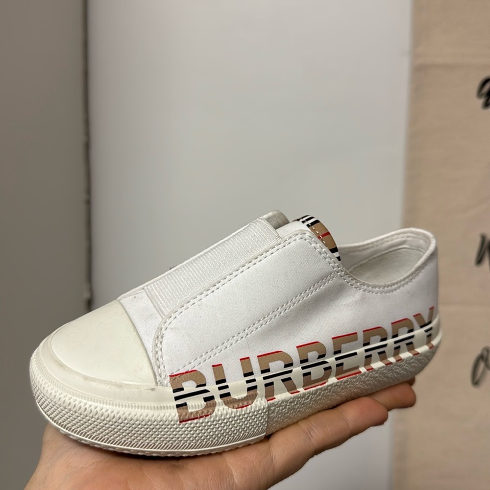 Kids, white canvas, Burberry shoes